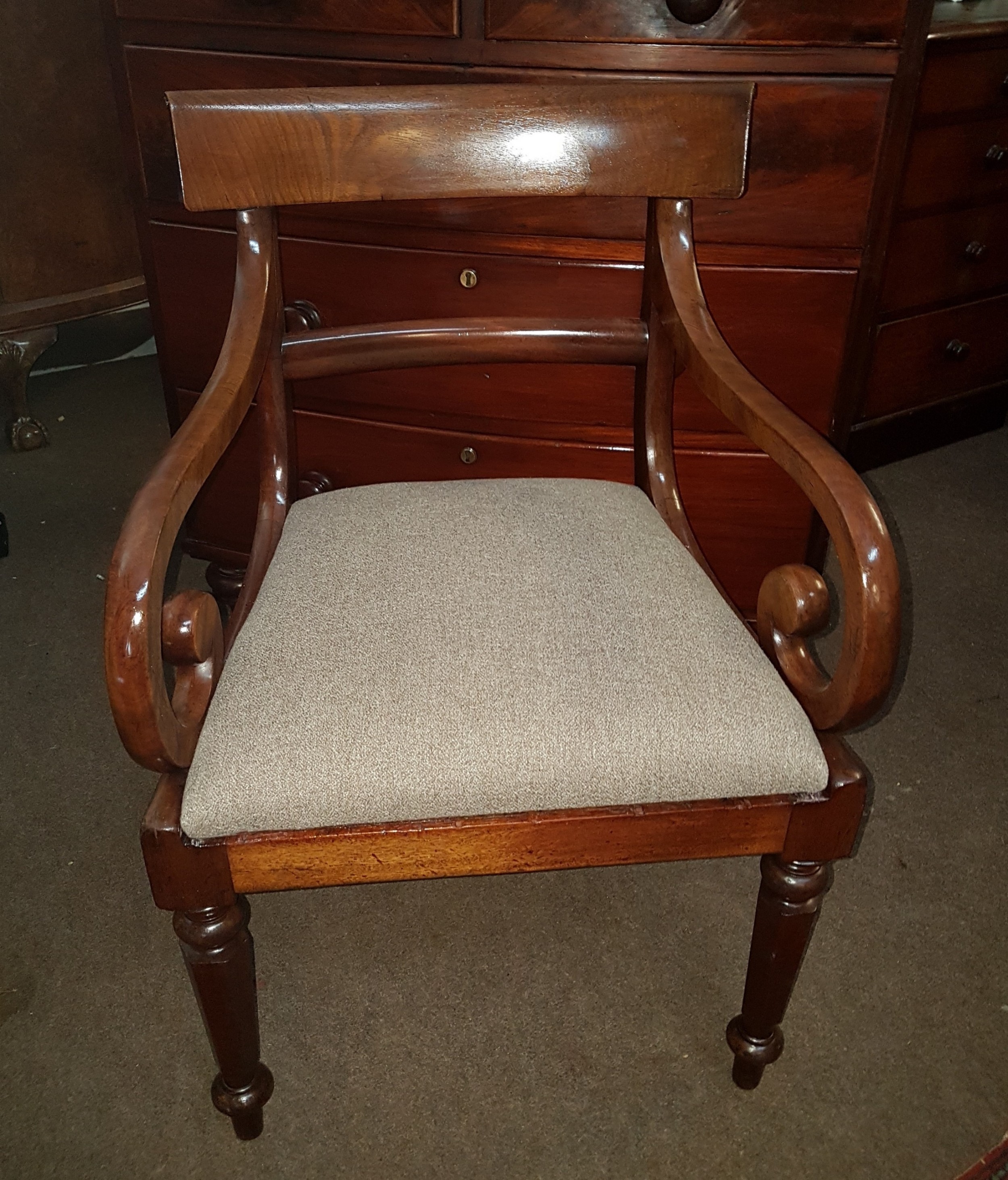 VICTORIAN ARMCHAIR 