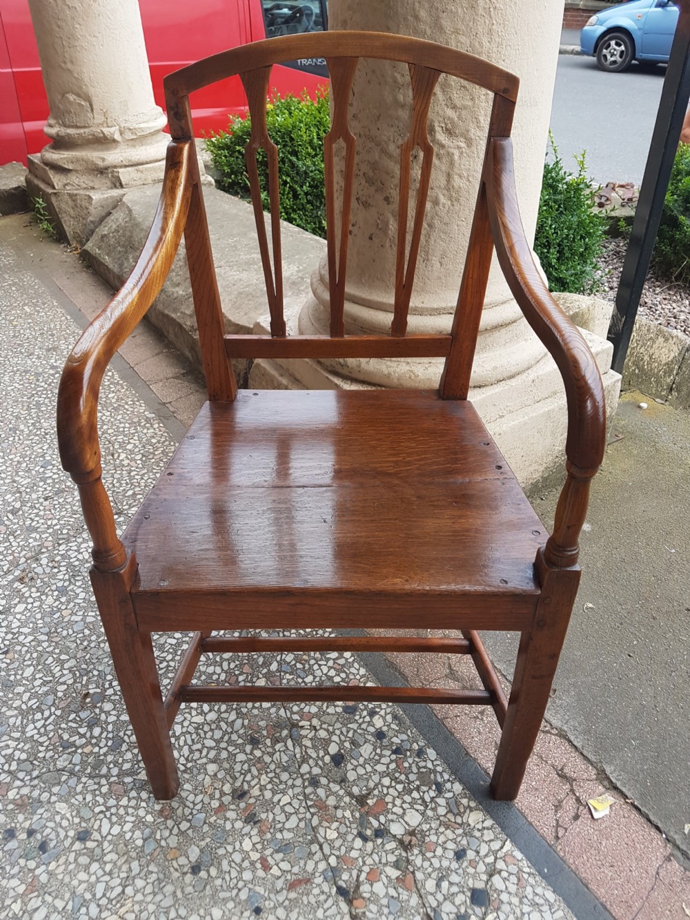 GEORGIAN COUNTRY ARMCHAIR 