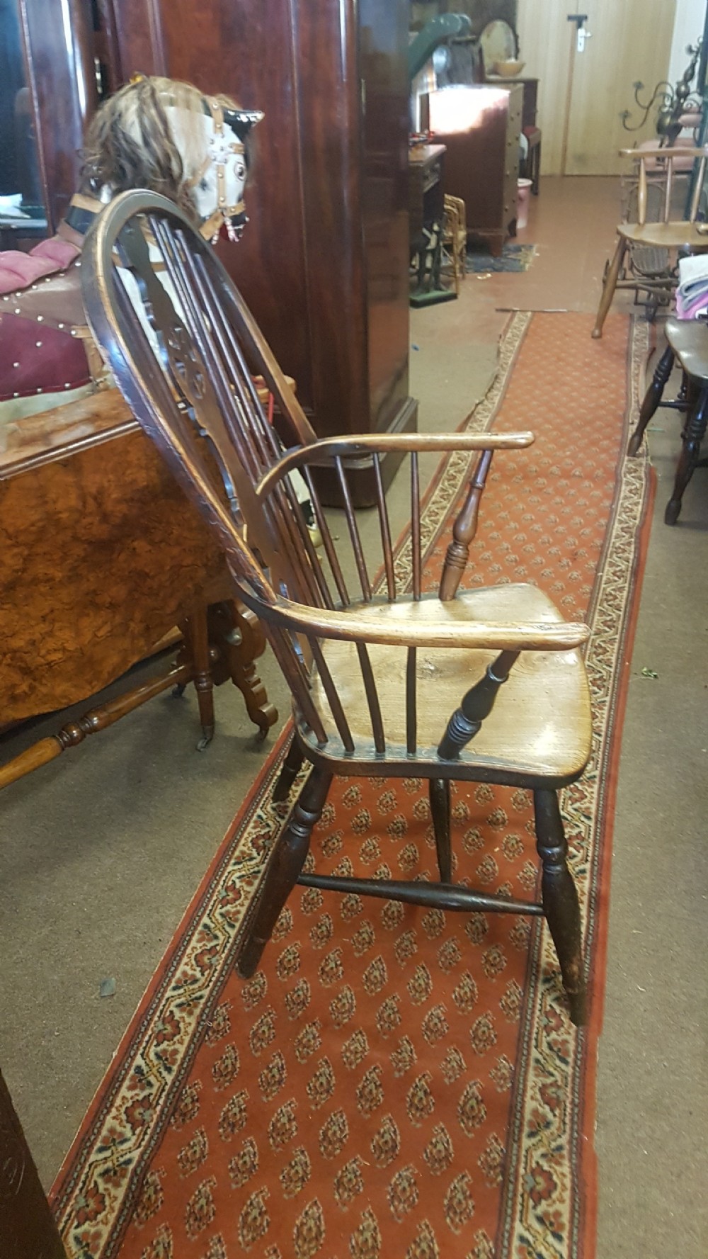 ANTIQUE WINDSOR CHAIR  View II