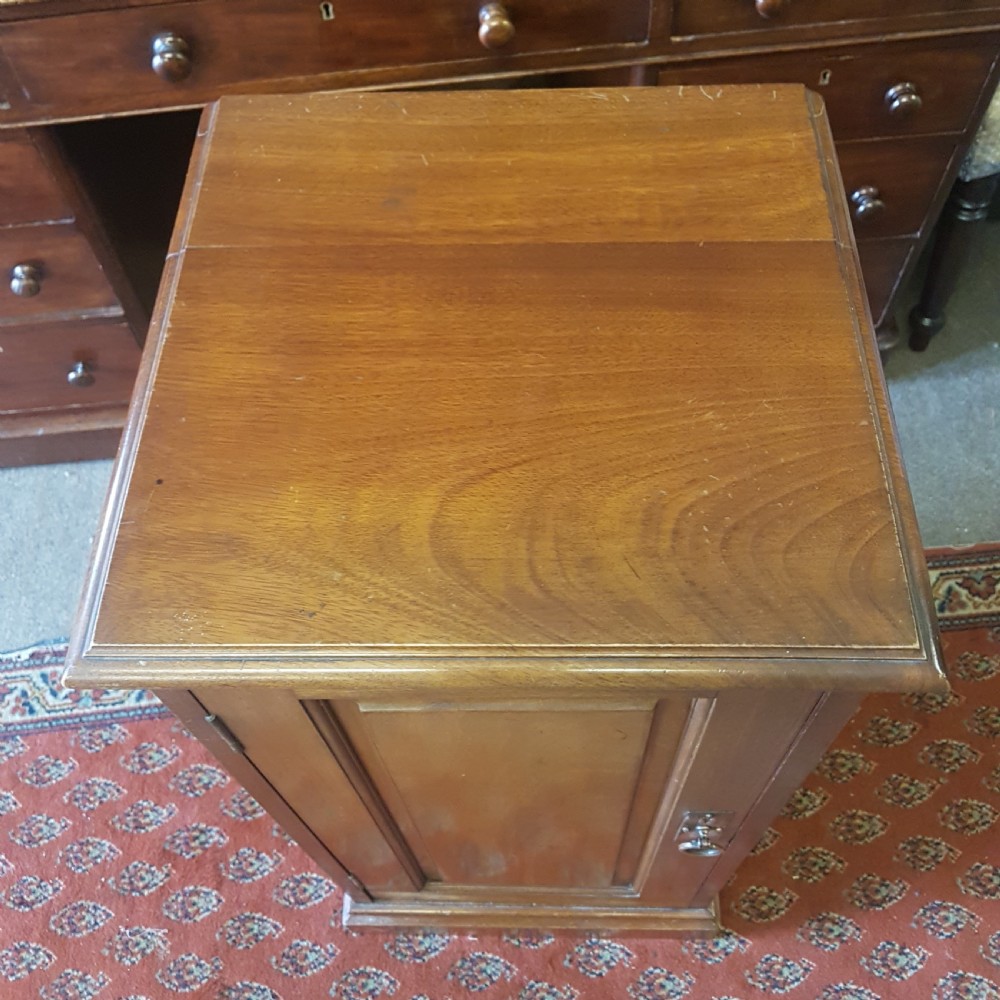 ANTIQUE BED SIDE CABINET  View V