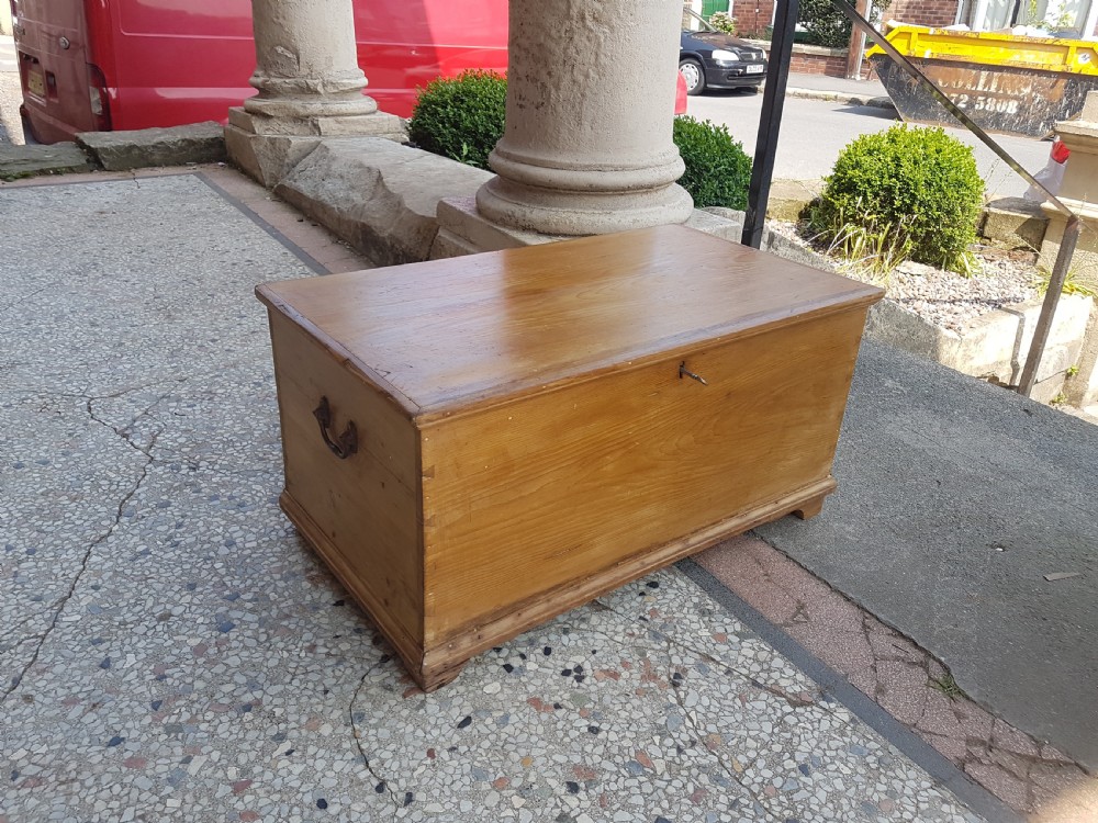 ANTIQUE PINE BLANKET CHEST  View V
