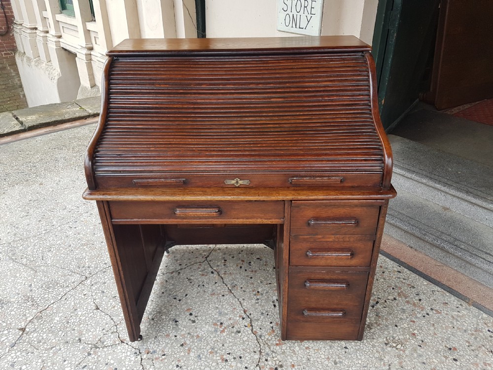 ANTIQUE  OAK ROLL TOP DESK  View II