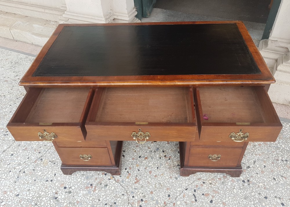 VICTORIAN  WALNUT  KNEE HOLE DESK  View IV