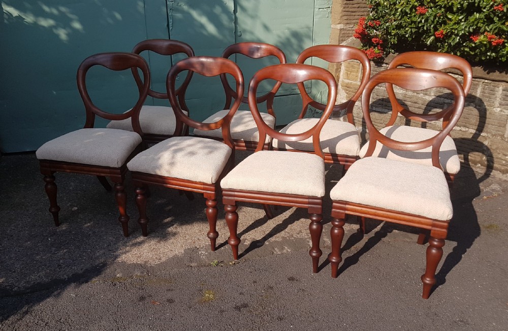 SET OF EIGHT VICTORIAN CHAIRS  