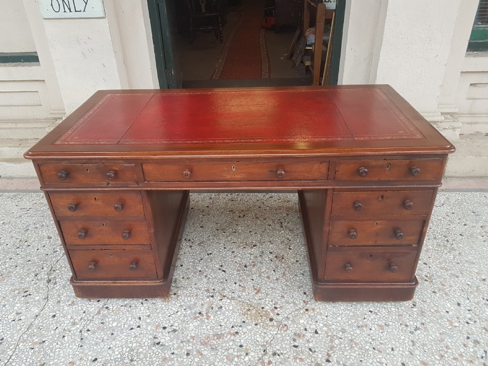 ANTIQUE MAHOGANY DESK 