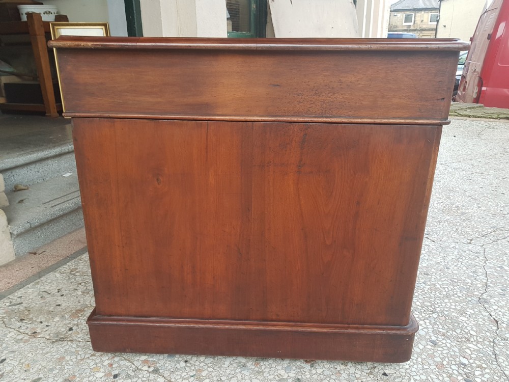 ANTIQUE MAHOGANY DESK  View IV