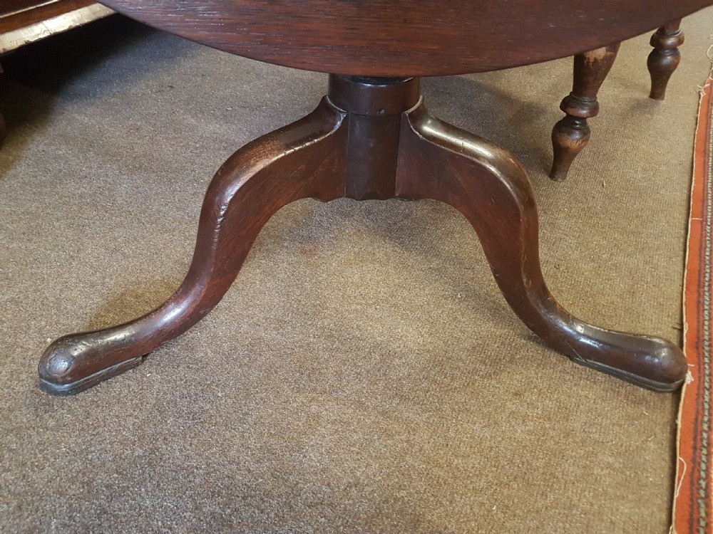 GEORGIAN OAK TILT TOP /TRIPOD TABLE  View V