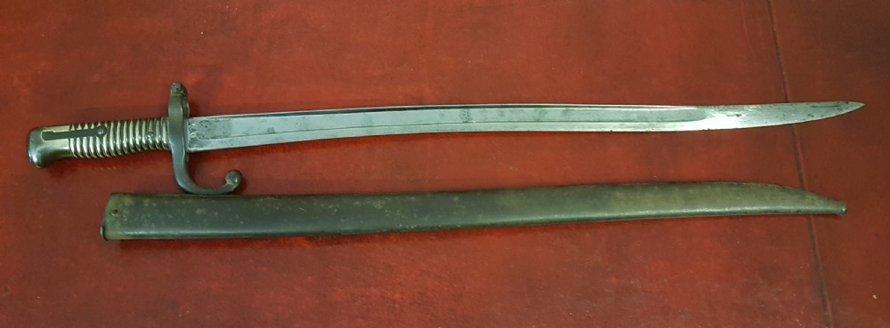 ANTIQUE BAYONET 
