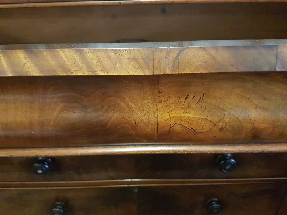 ANTIQUE CHEST OF DRAWERS  View V