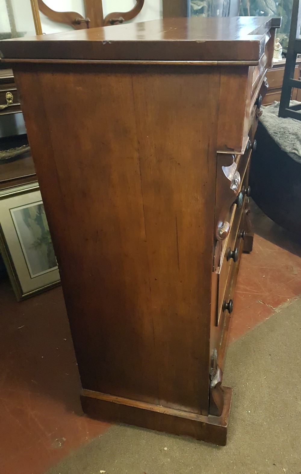 ANTIQUE CHEST OF DRAWERS  View VI