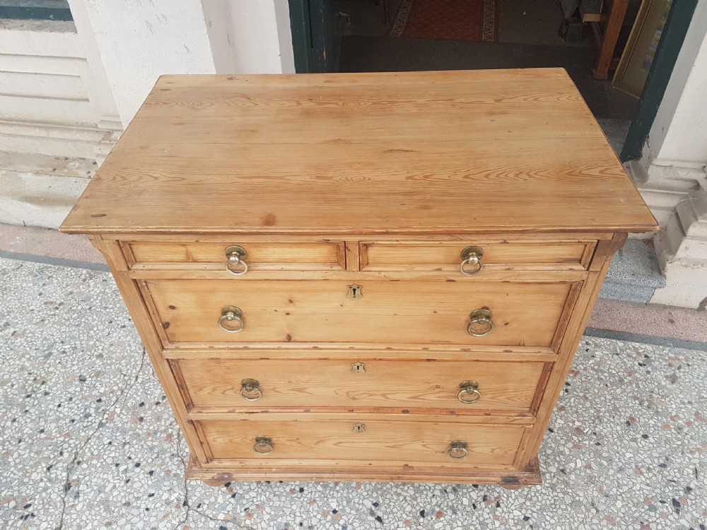 ANTIQUE PINE CHEST  View III