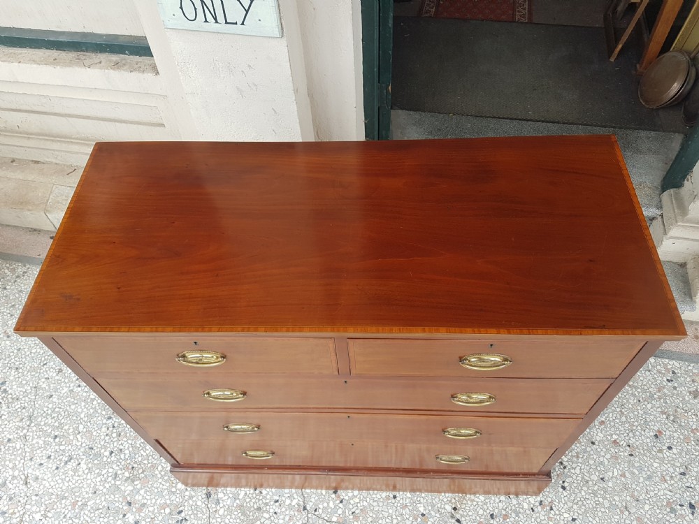 ANTIQUE CHEST OF DRAWERS  View VI