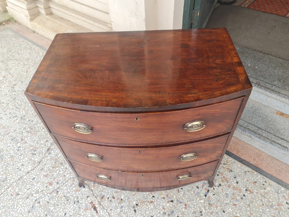 ANTIQUE BOW FRONT CHEST OF DRAWERS  View II