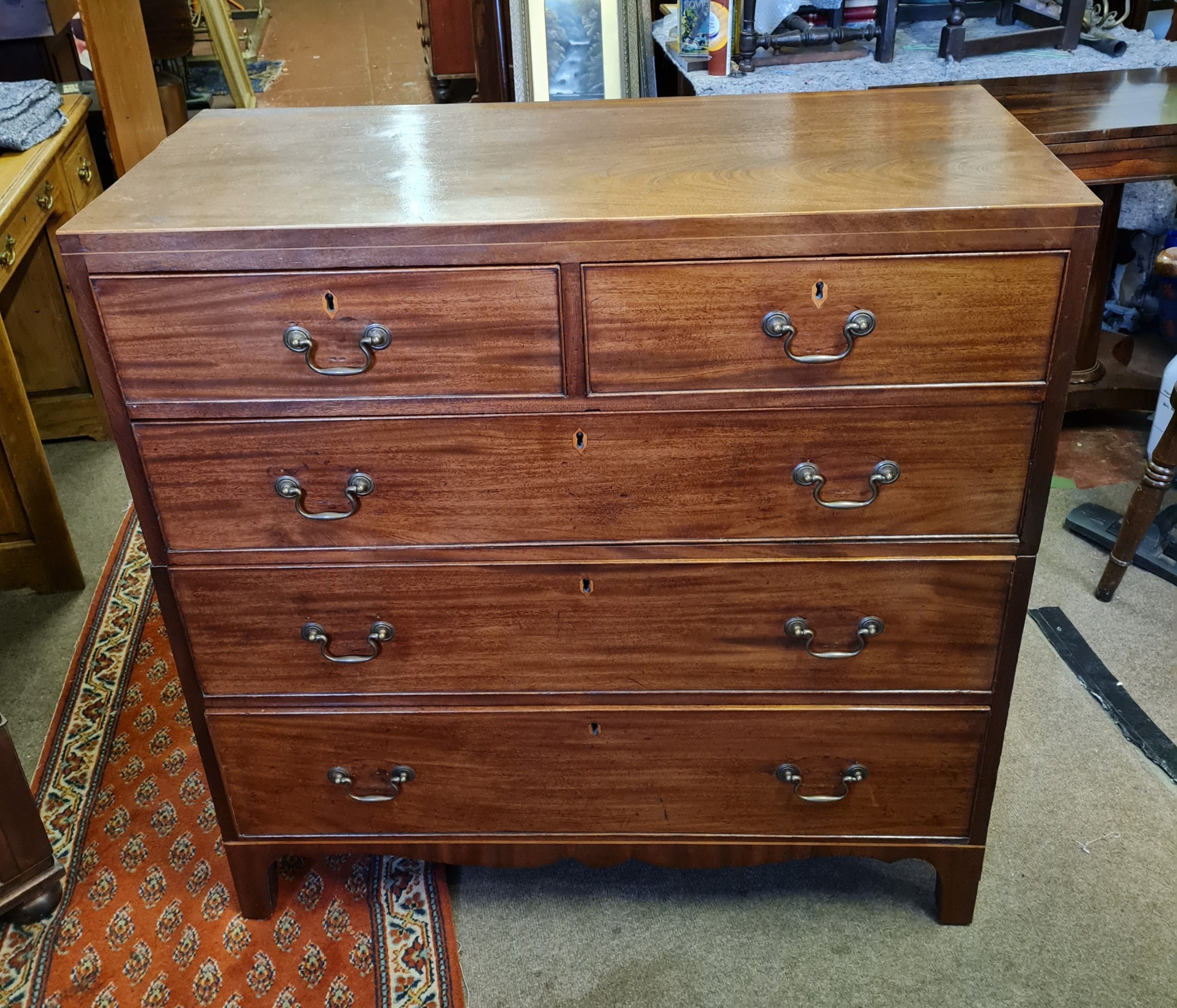 ANTIQUE MAHOGANY CHEST OF DRAWERS 