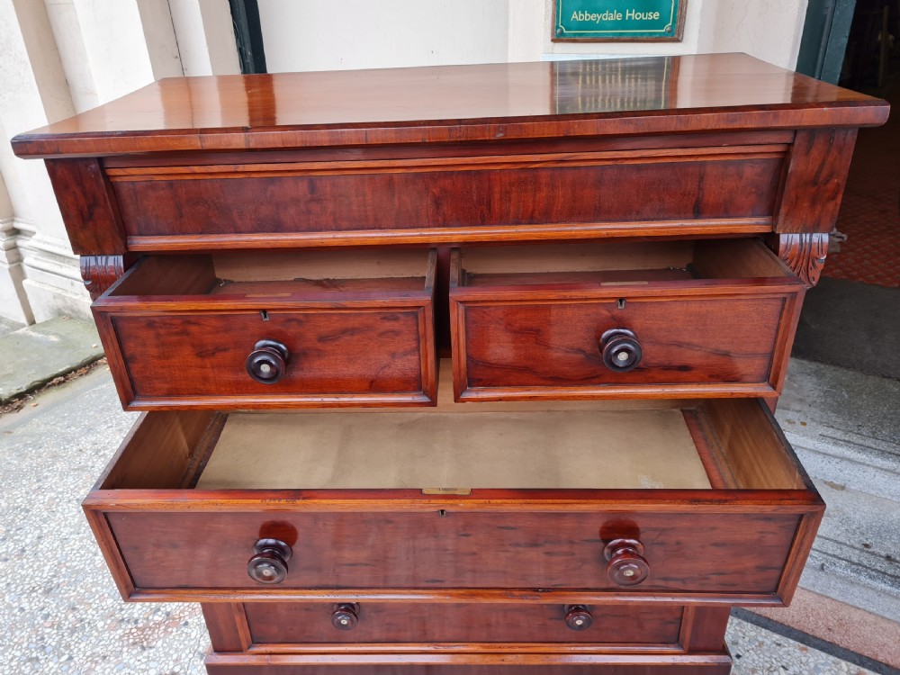 ANTIQUE LARGE CHEST OF DRAWERS  View VII