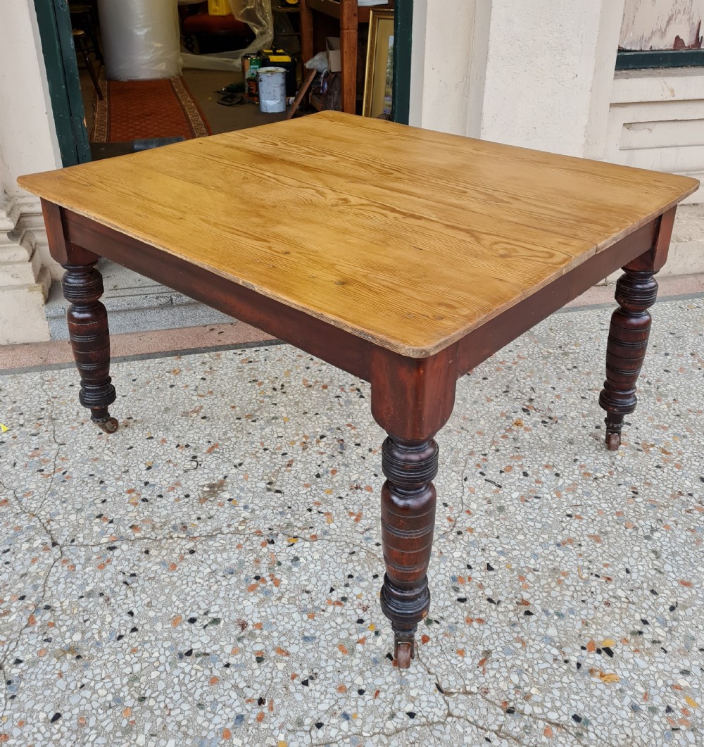 ANTIQUE PINE KITCHEN TABLE 