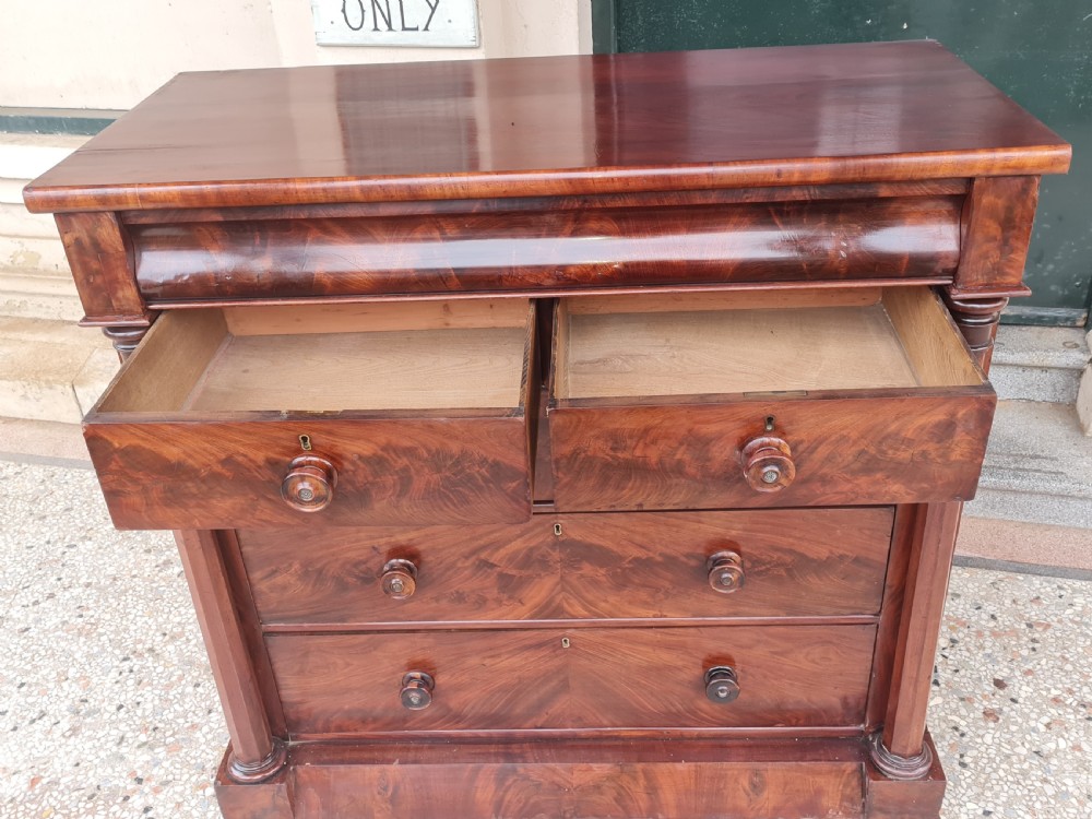 VICTORIAN MAHOGANY CHEST OF DRAWERS  View VI