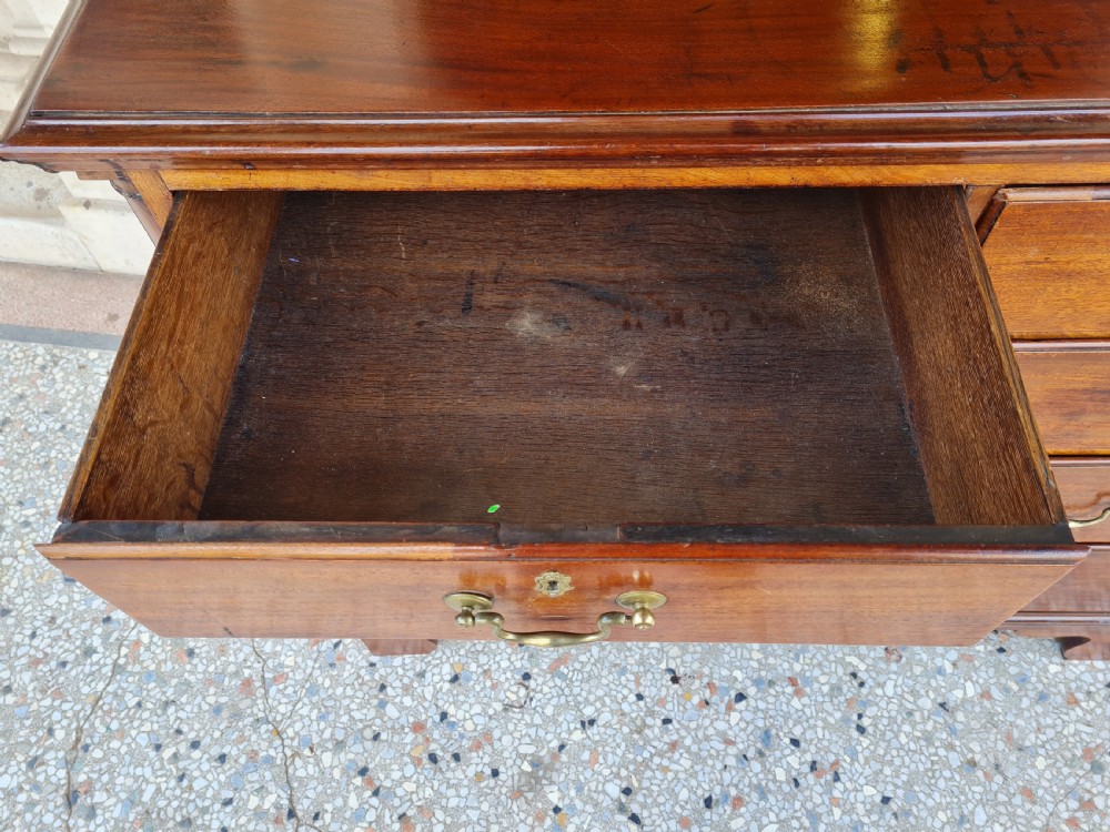 ANTIQUE MAHOGANY CHEST OF DRAWERS  View VII