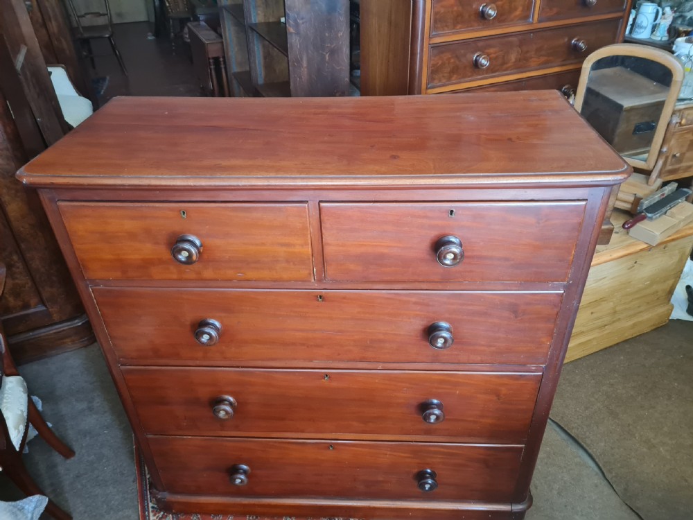 LARGE ANTIQUE MAHOGANY CHEST OF DRAWERS  View III