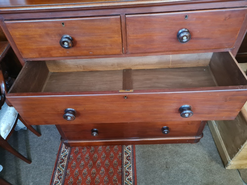 LARGE ANTIQUE MAHOGANY CHEST OF DRAWERS  View VII