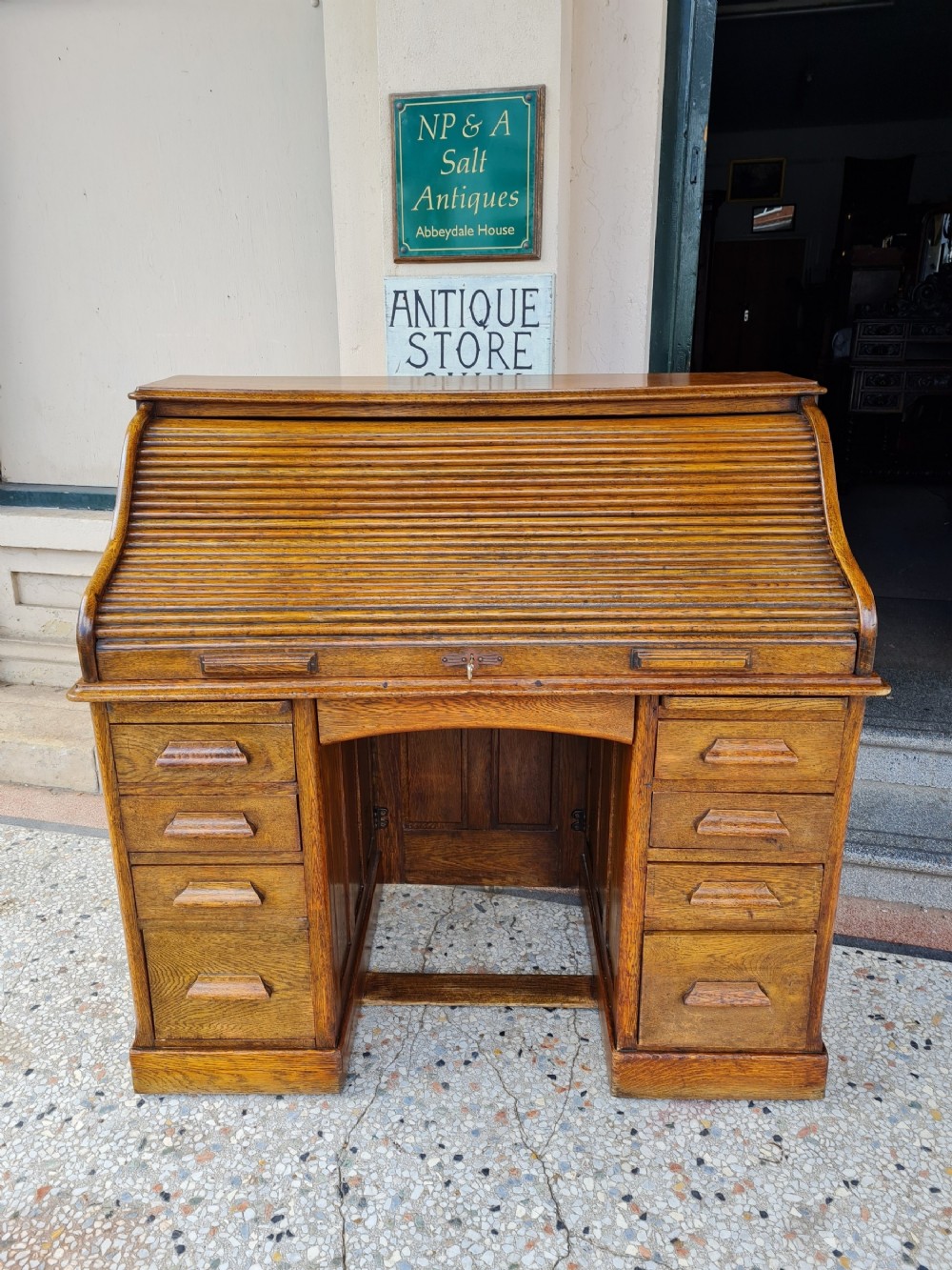 ANTIQUE OAK ROLL TOP DESK 
