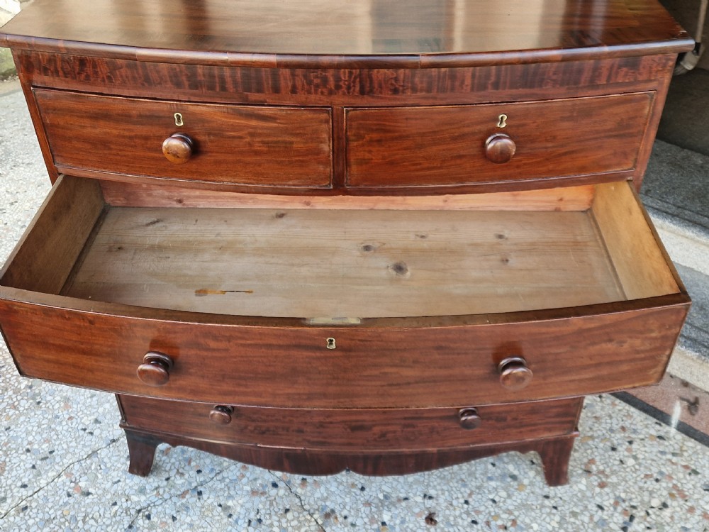 ANTIQUE MAHOGANY BOW FRONTED CHEST OF DRAWERS  View IX