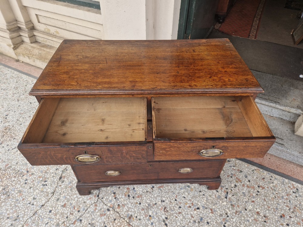 GEORGIAN OAK CHEST OF DRAWERS  View V