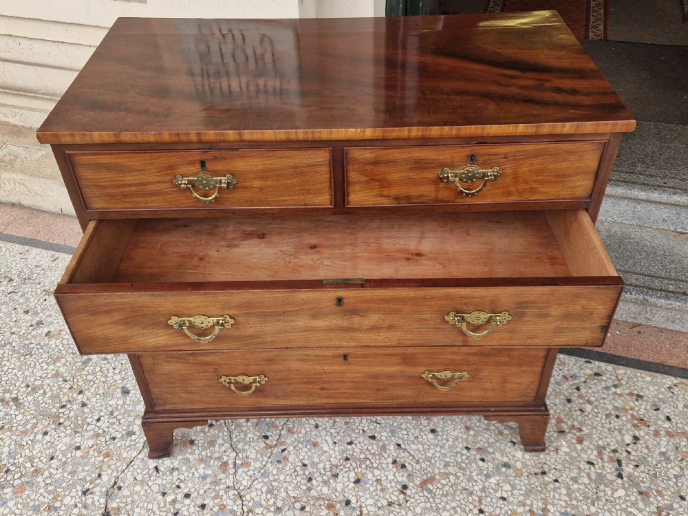 ANTIQUE MAHOGANY CHEST OF DRAWERS  View VII