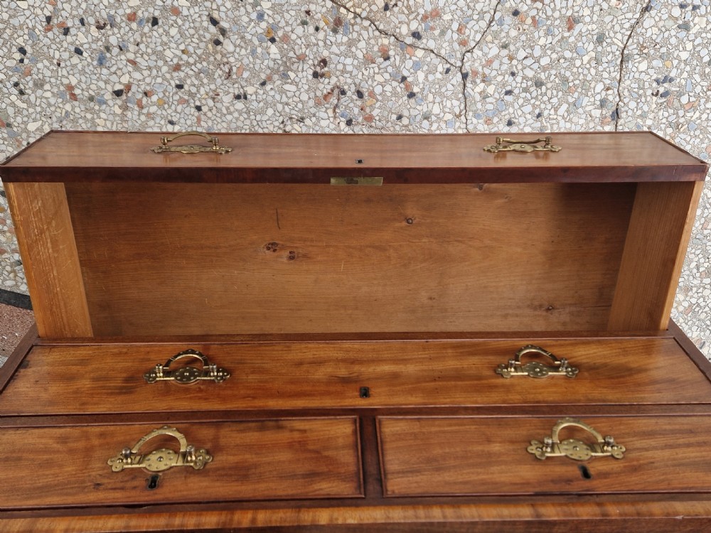 ANTIQUE MAHOGANY CHEST OF DRAWERS  View IX
