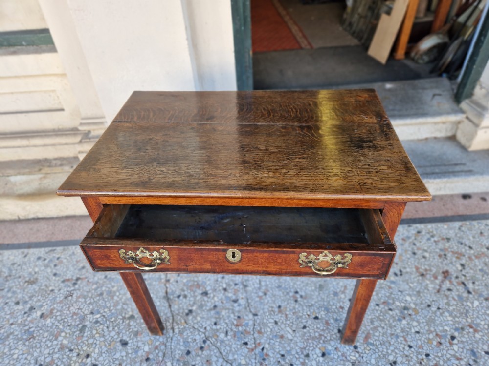 ANTIQUE LOWBOY /SIDE TABLE  View VI