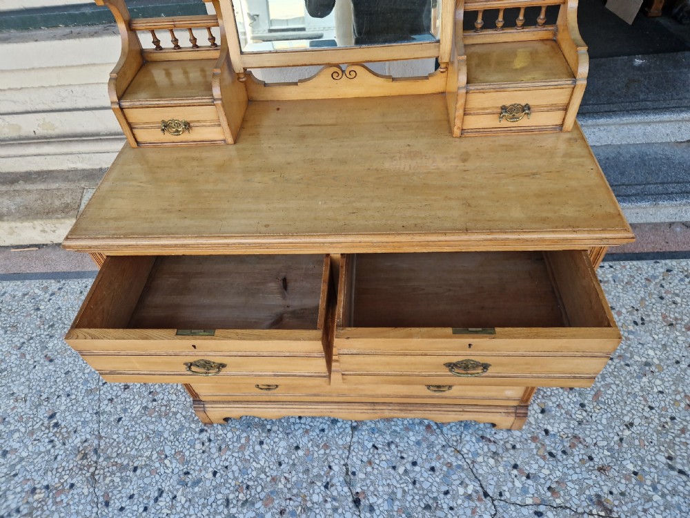 ANTIQUE DRESSING CHEST /TABLE  View V