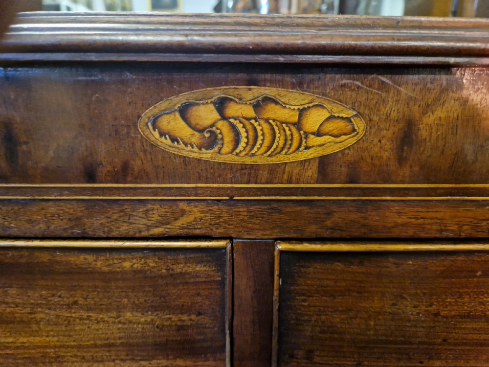 GEORGIAN MAHOGANY CHEST OF DRAWERS  View IV