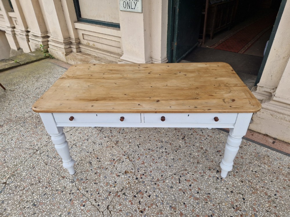 Victorian Pine  Kitchen /Dining  Table  View VII