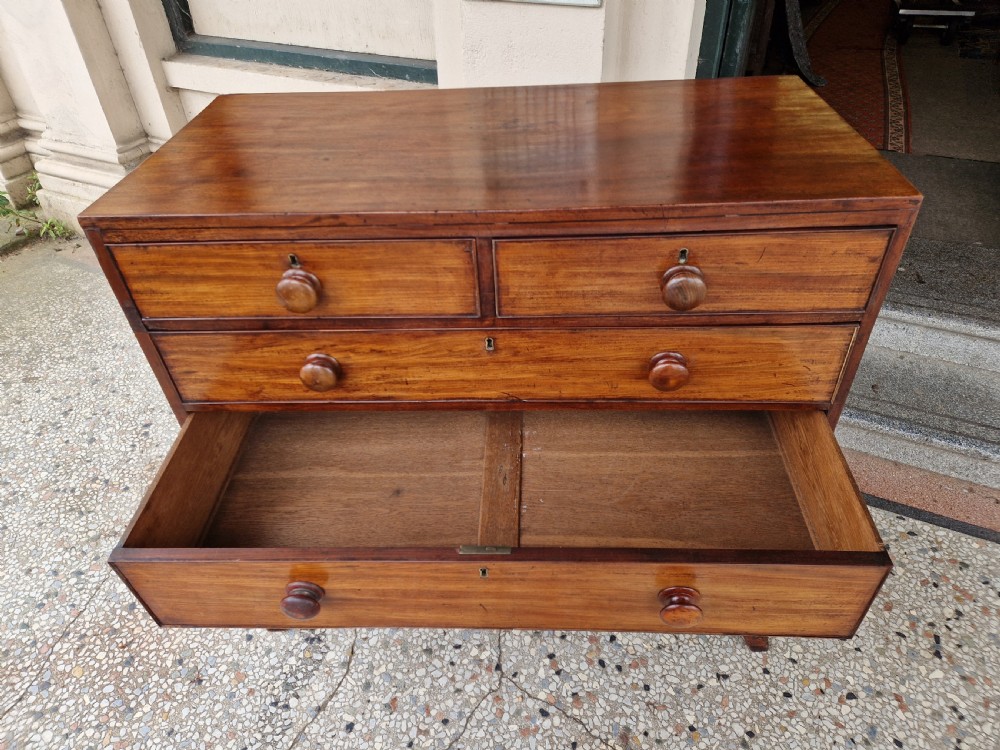 ANTIQUE MAHOGANY CHEST OF DRAWERS  View IX