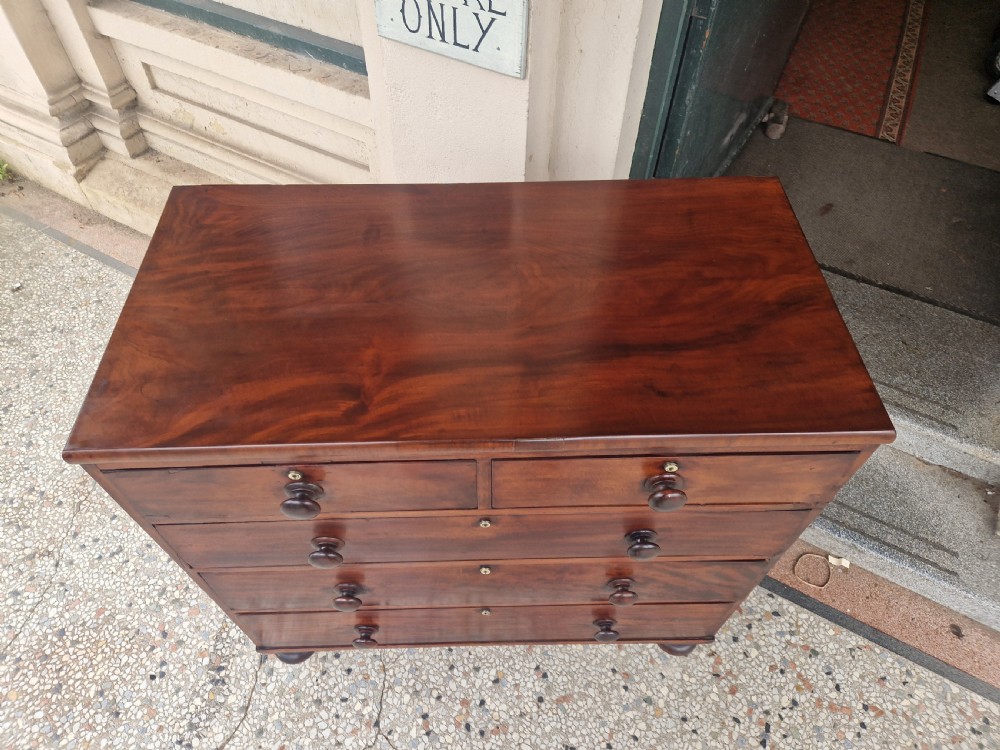 VICTORIAN MAHOGANY CHEST OF DRAWERS  View V