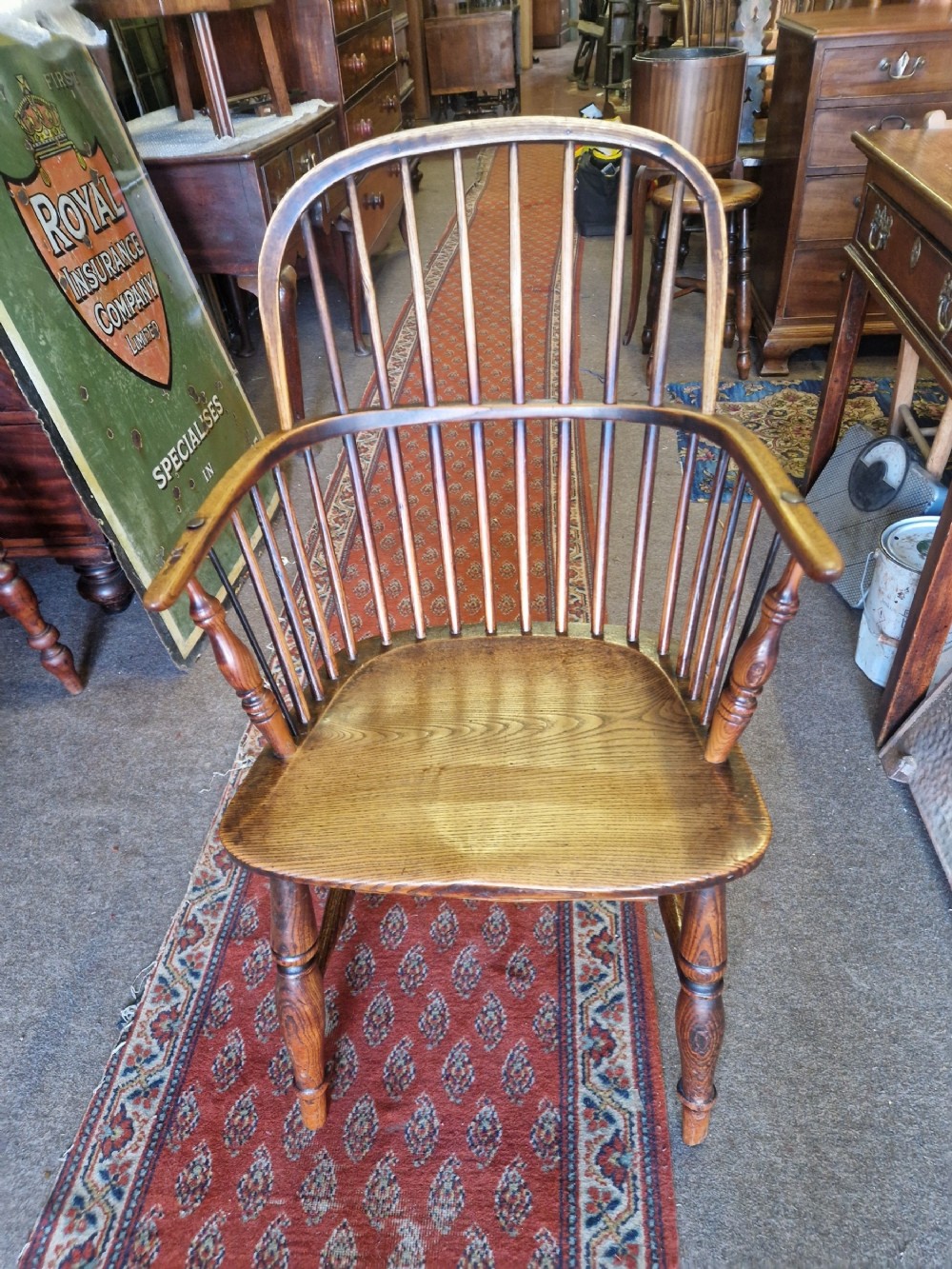 ANTIQUE COUNTRY WINDSOR ARMCHAIR 
