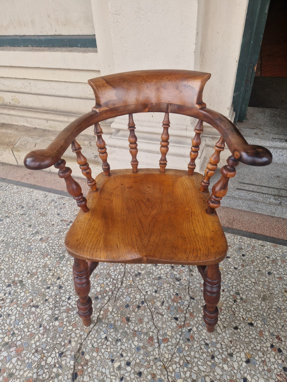 ANTIQUE YEW WOOD CAPTAINS CHAIR /DESK CHAIR 