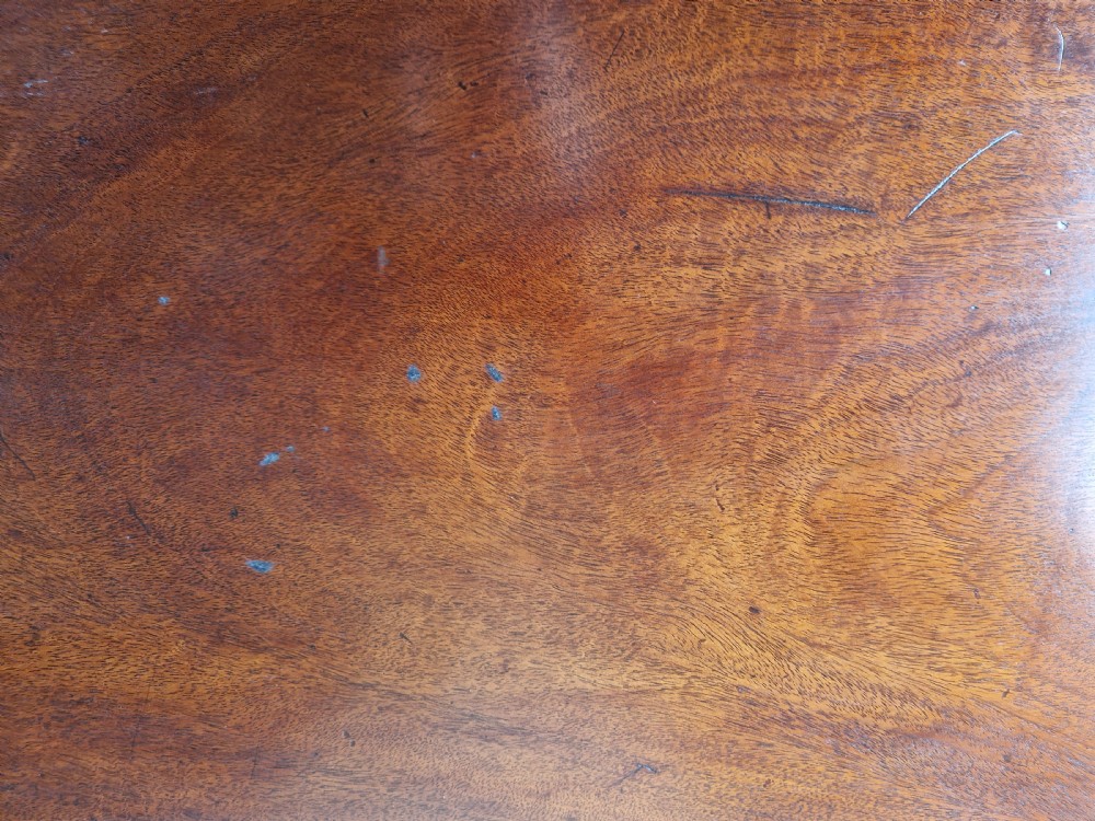 GEORGIAN MAHOGANY CHEST OF DRAWERS  View II
