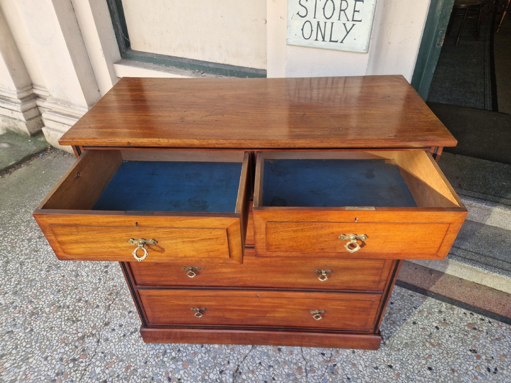 EDWARDIAN WALNUT CHEST OF DRAWERS  View VI