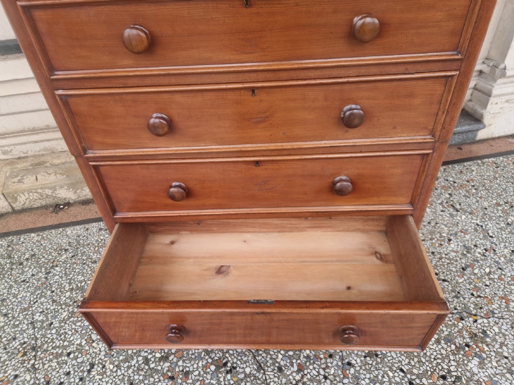 LARGE VICTORIAN MAHOGANY  CHEST OF DRAWERS  View XI