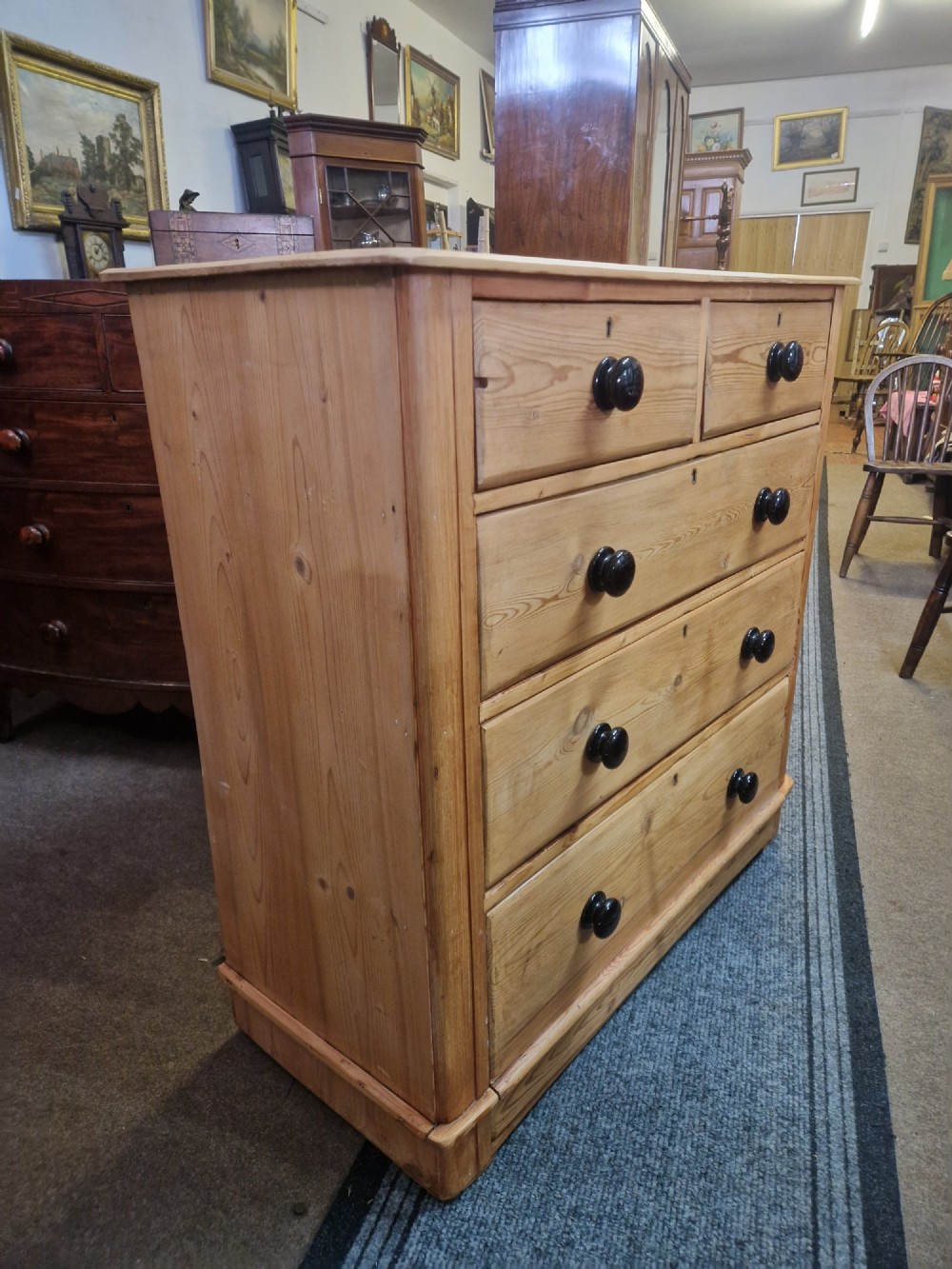 VICTORIAN PINE CHEST OF DRAWERS View II