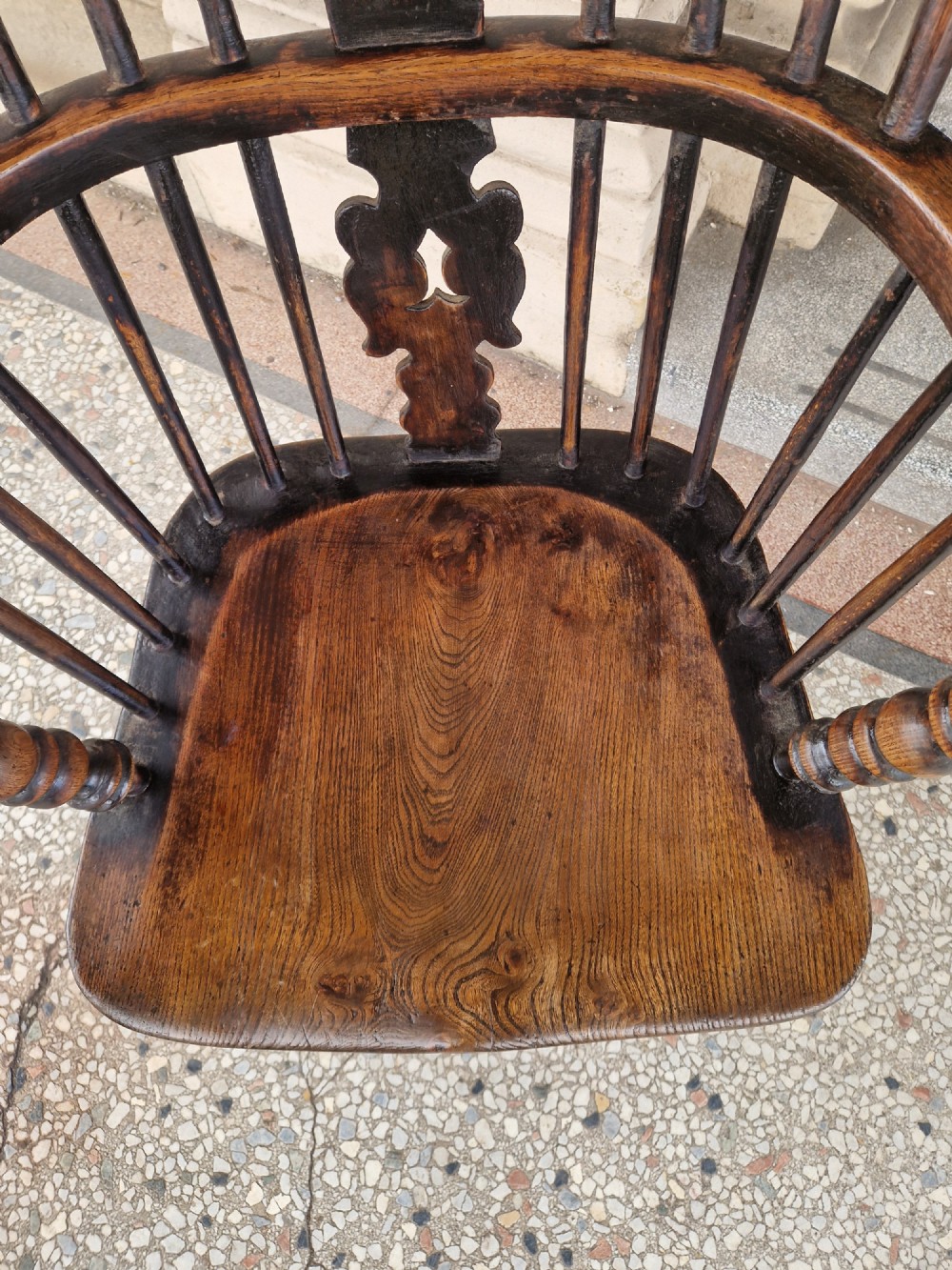 ASH / ELM WINDSOR ARMCHAIR View III