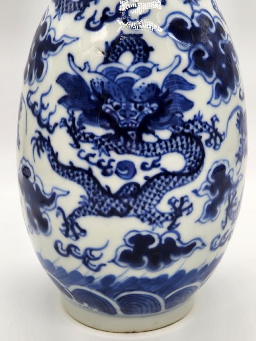 A CHINESE BLUE AND WHITE PORCELAINE ... 6