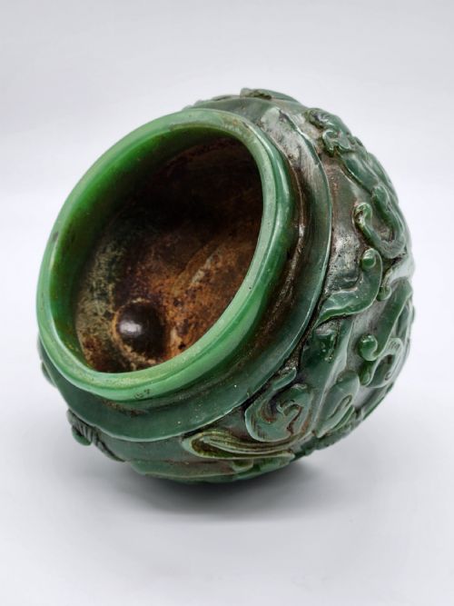 A CHINESE GREEN JADE INCENCE BURNER BOWL ... 6