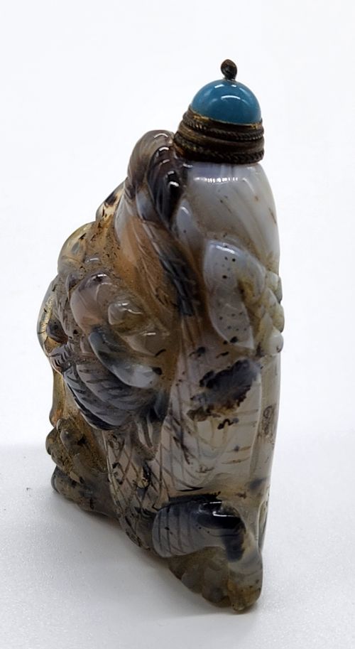 A RARE CARVED AGATE DRAGON SNUFF BOTTLE CHINESE QING DYNASTY - ADDITIONAL PHOTO 9