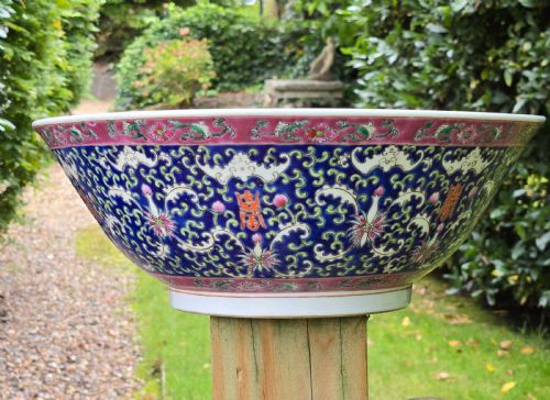 EXQUISITE LARGE HAND PAINTED CHINESE PORCELAIN COBALT BLUE MOTIFS PUNCH BOWL - ADDITIONAL PHOTO 7