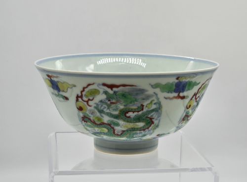 CHINESE DOUCAI "DRAGON" BOWL YONGZHENG MARK QING ... 18