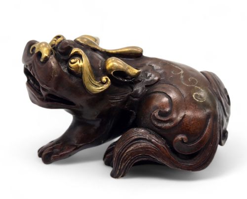 fig 1. A Fine Chinese Bronze & Gold-Inlaid 'Bixie' Paperweight Qianlong Period (1736–1795) Circa 1760