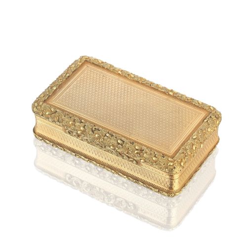 AN IMPORTANT CASED GEORGE III 18 CARAT VARICOLOURED GOLD SNUFF BOX MADE IN LONDON 1815 BY ALEXANDER J STRACHAN - ADDITIONAL PHOTO 1