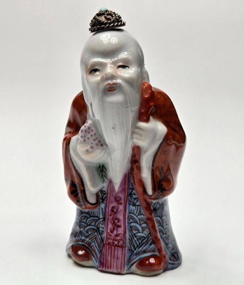 A CHINESE FIGURAL FAMILLE ROSE PORCELAIN SNUFF BOTTLE OF SHOULAO LATE 19TH CENTURY - ADDITIONAL PHOTO 3
